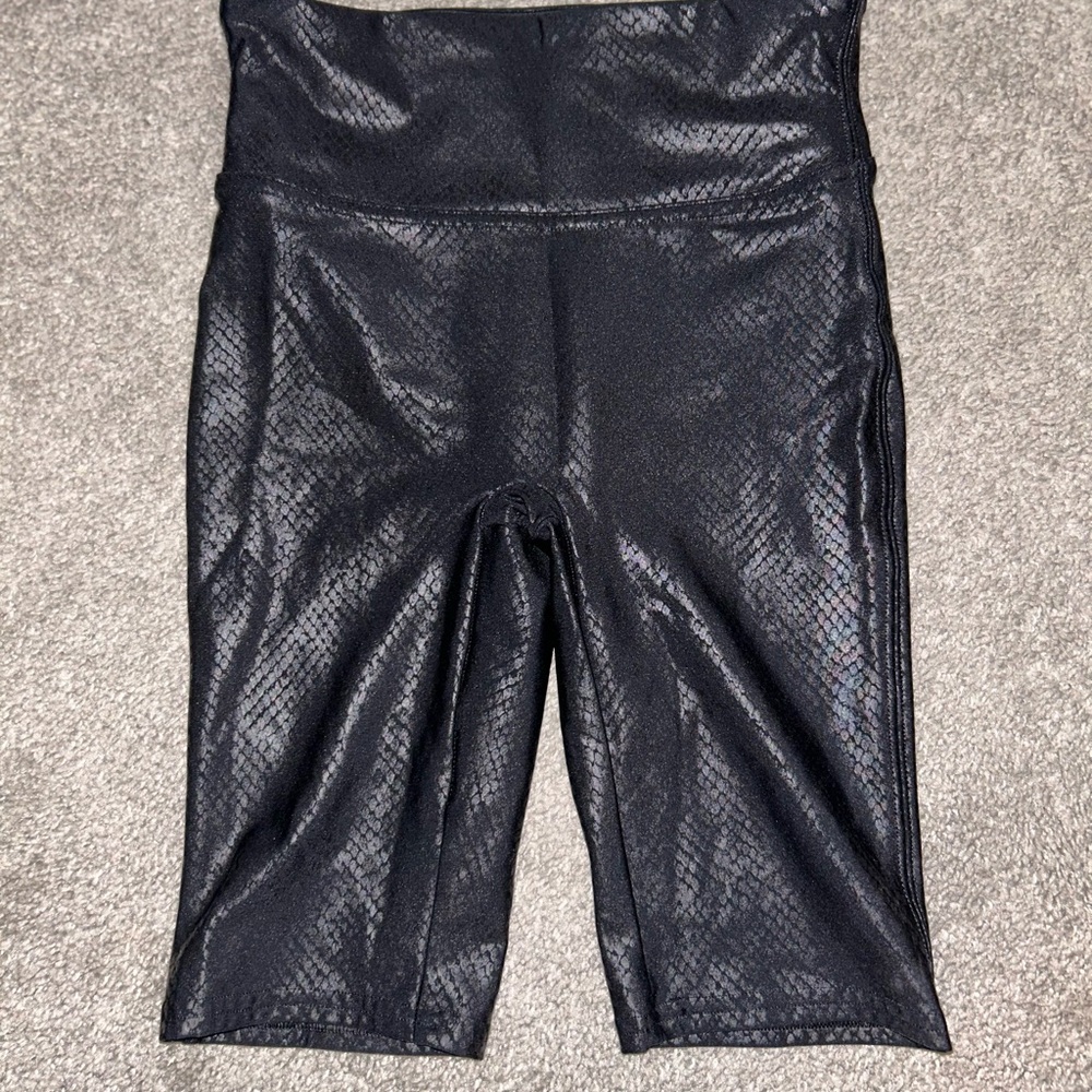 SPANX Black Textured Bike Shorts
